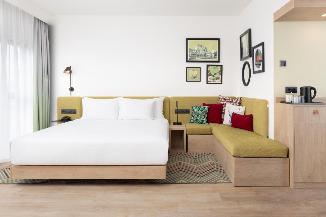 Hampton By Hilton Târgu-Mureş Esterno foto