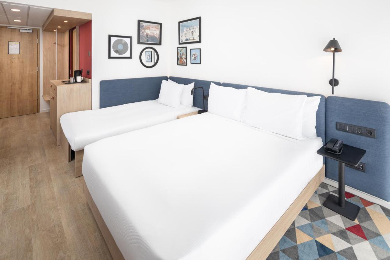 Hampton By Hilton Târgu-Mureş Esterno foto