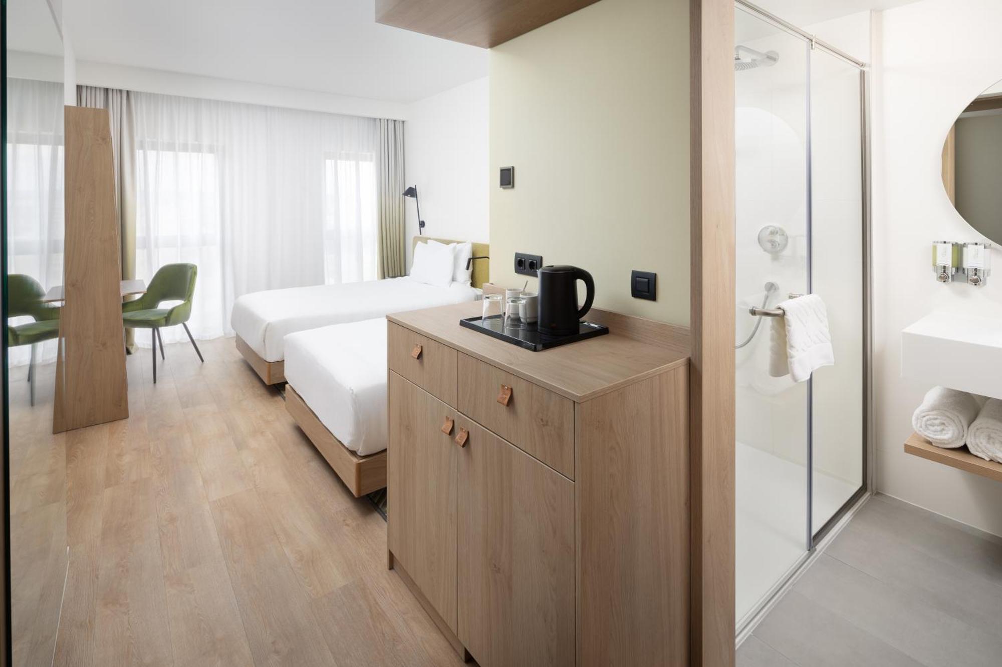 Hampton By Hilton Târgu-Mureş Esterno foto