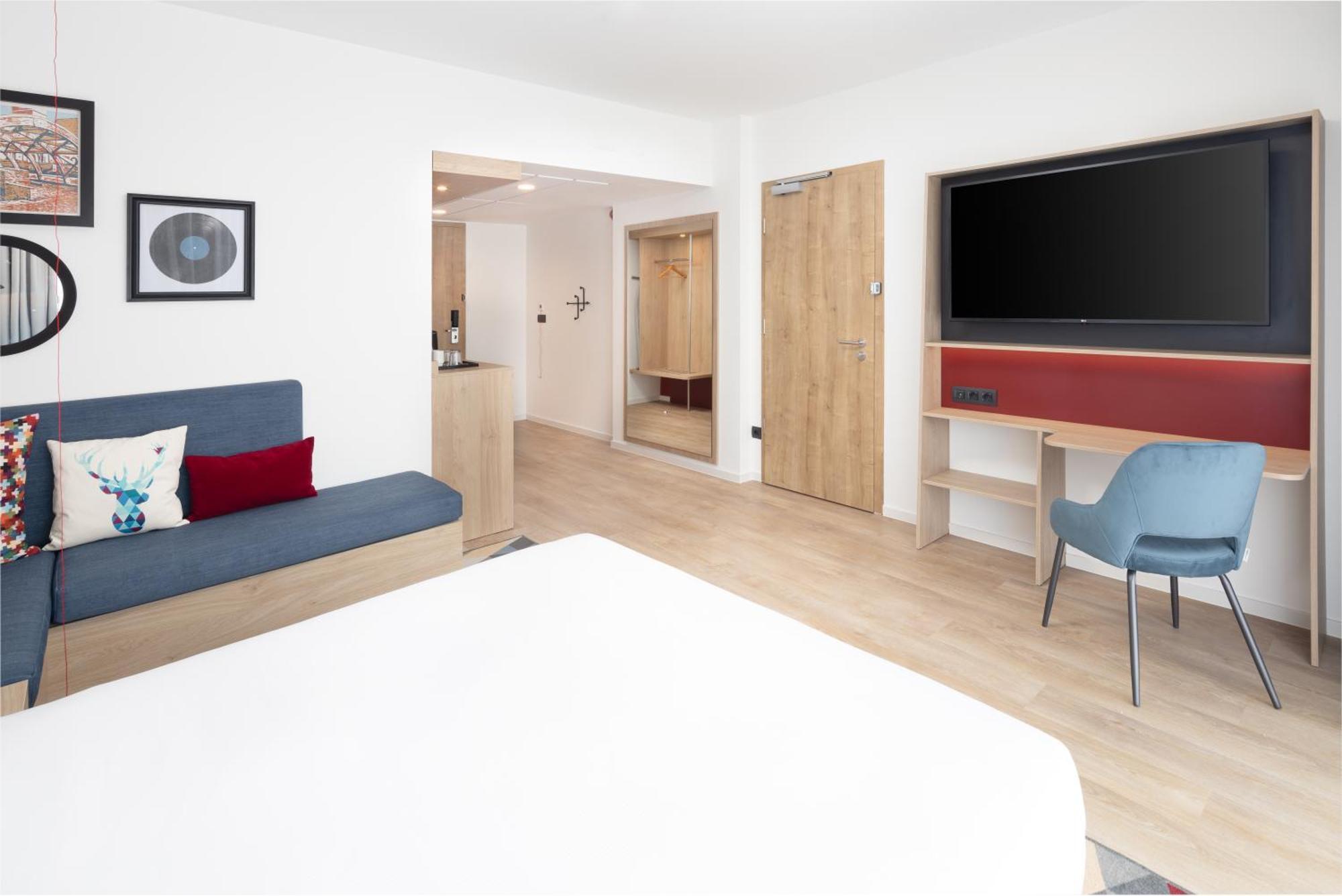 Hampton By Hilton Târgu-Mureş Esterno foto